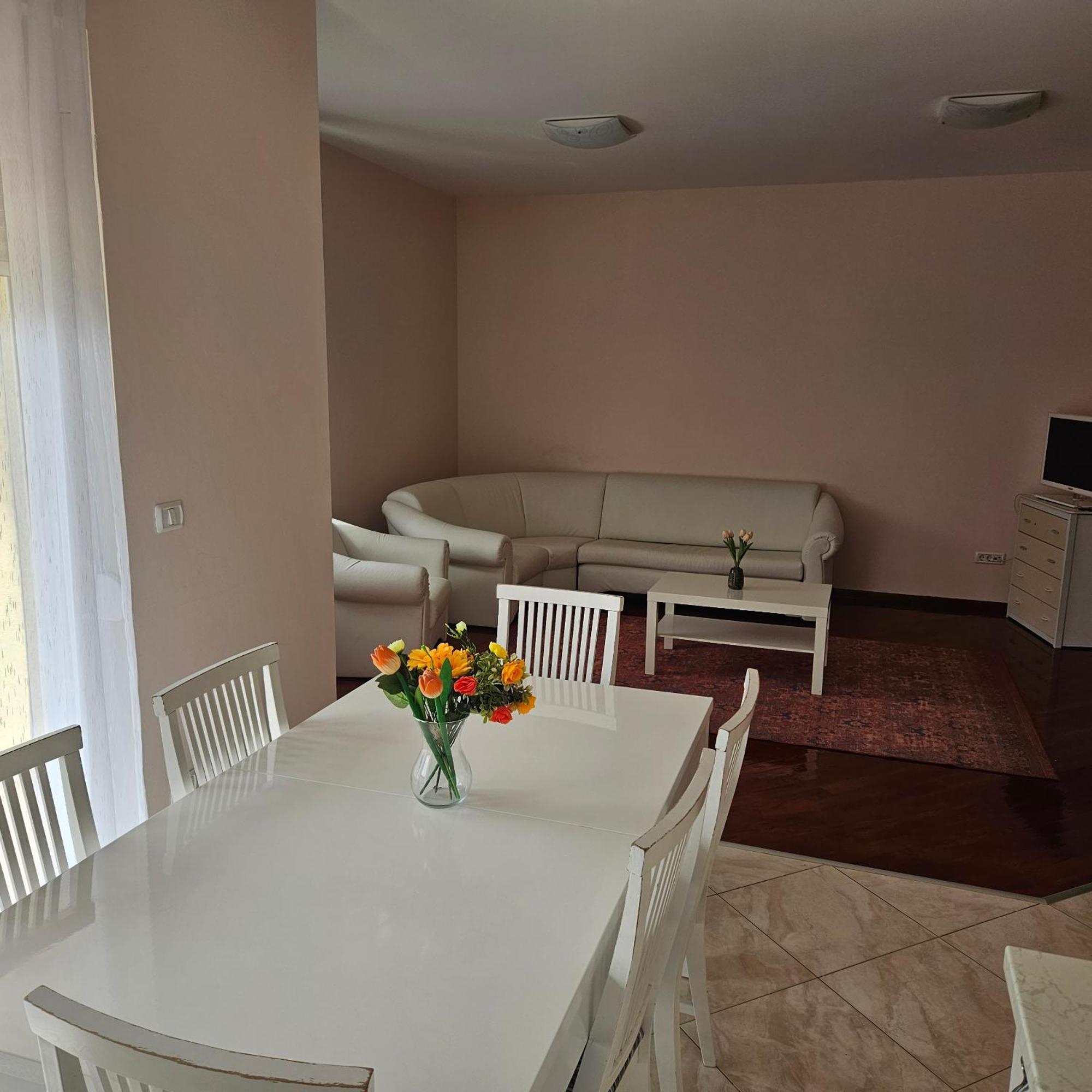 Judita Apartments & Rooms Меджугорье Экстерьер фото